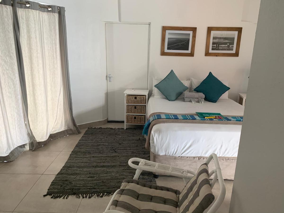 Surf Motel 움들로티 외부 사진